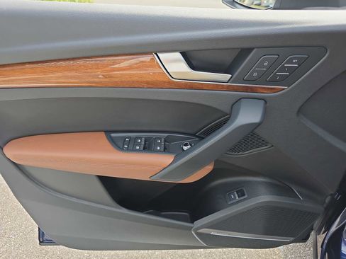 Used 2023 Audi Q5 2.0T Premium Plus image 17