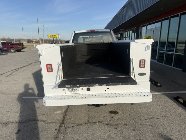 Used 2018 Ford F250 XL w/ Power Equipment Group AWD/4WD image 5
