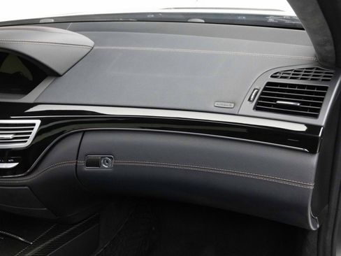 Used 2012 Mercedes-Benz S 63 AMG image 28