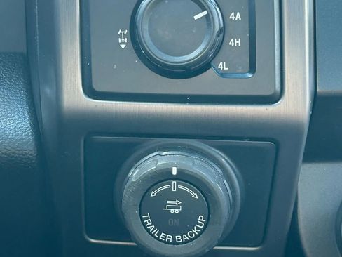 Used 2016 Ford F150 Limited w/ Trailer Tow Package image 26