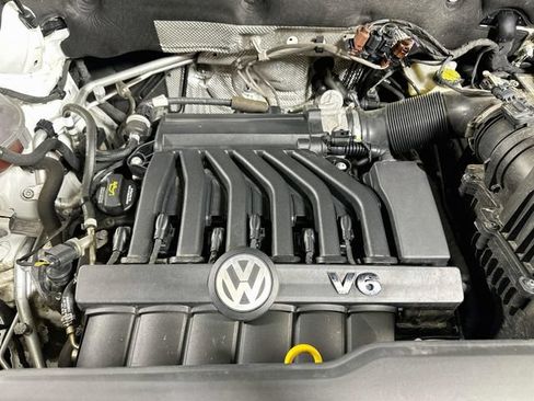 Certified 2023 Volkswagen Atlas SEL AWD/4WD image 32