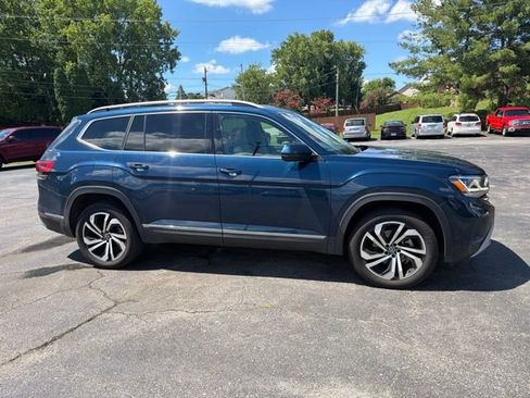 Used 2021 Volkswagen Atlas SEL Premium AWD/4WD image 4