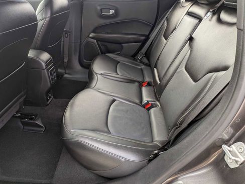 Used 2021 Jeep Compass Latitude image 17