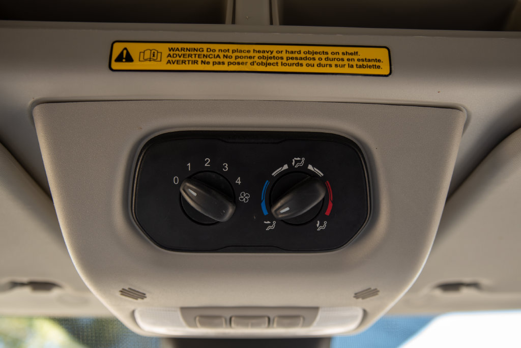 Used 2019 Ford Transit 150 XL RWD image 20
