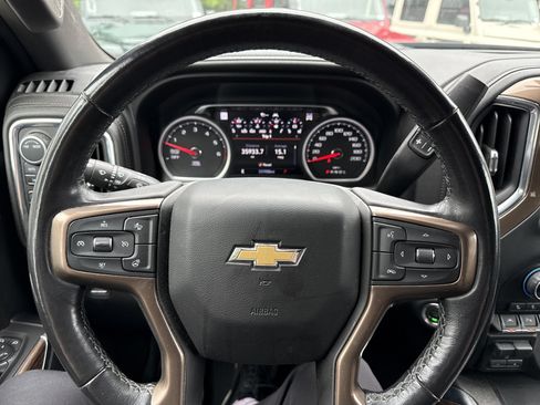 Used 2021 Chevrolet Silverado 1500 High Country w/ Safety Package II AWD/4WD image 15