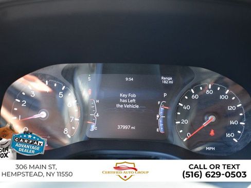 Used 2025 Jeep Compass Trailhawk AWD/4WD image 17