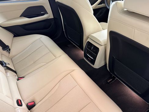 Certified 2023 BMW i4 eDrive35 RWD image 32