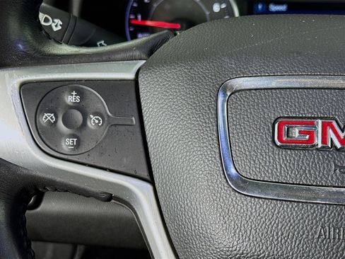 Used 2018 GMC Terrain SLE w/ Driver Convenience Package image 13