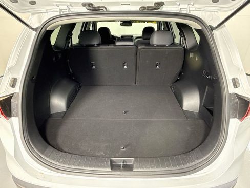 Used 2022 Hyundai Santa Fe SEL FWD image 28