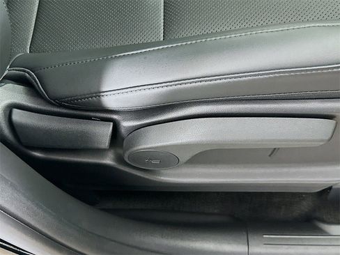 Used 2025 Hyundai Santa Fe SEL image 21