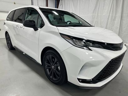 Used 2025 Toyota Sienna XSE