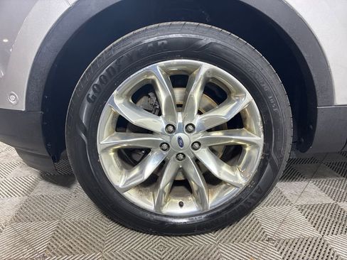 Used 2014 Ford Explorer Limited w/ Equipment Group 302A image 6