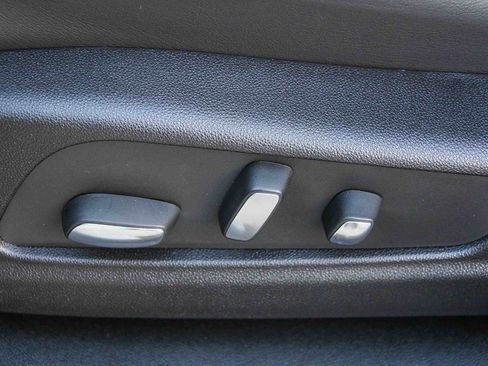 New 2025 Cadillac XT6 Premium Luxury image 22