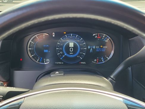 Used 2020 Cadillac Escalade Luxury AWD/4WD image 26