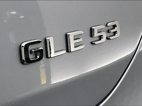 Used 2022 Mercedes-Benz GLE 53 AMG 4MATIC image 32