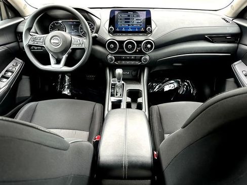 Used 2025 Nissan Sentra SV FWD image 28