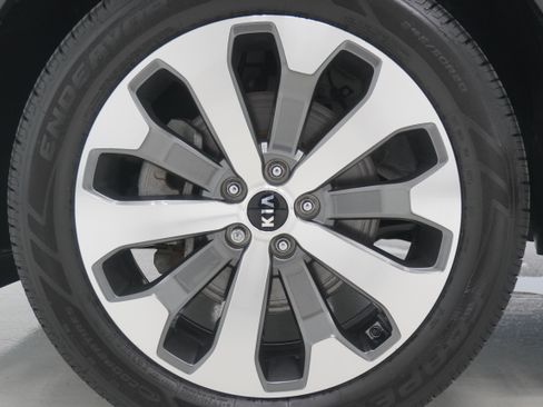 Used 2020 Kia Telluride S FWD image 30