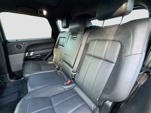 Used 2021 Land Rover Range Rover Sport HST image 21