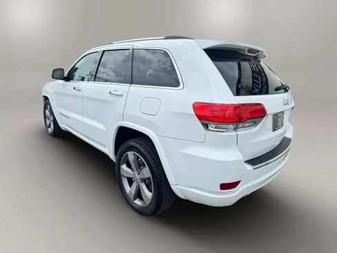 Used 2015 Jeep Grand Cherokee Overland w/ Advanced Technology Group RWD image 9