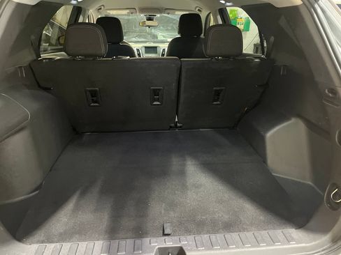 Used 2023 Chevrolet Equinox LS FWD image 27