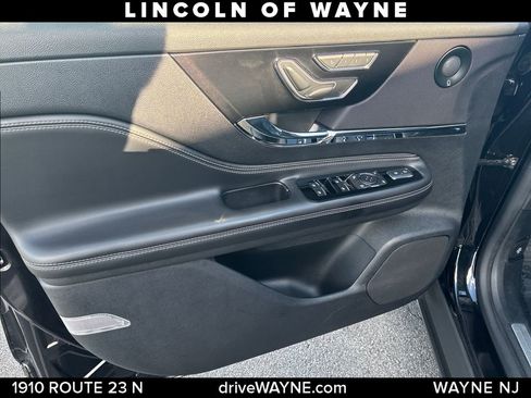 Certified 2021 Lincoln Corsair Reserve w/ Equipment Group 201A AWD/4WD image 13