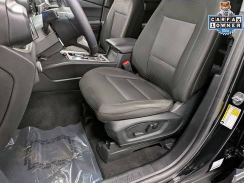 Used 2023 Ford Explorer XLT image 10