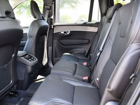 New 2026 Volvo XC90 B6 Ultra w/ Protection Package Premier AWD/4WD image 16