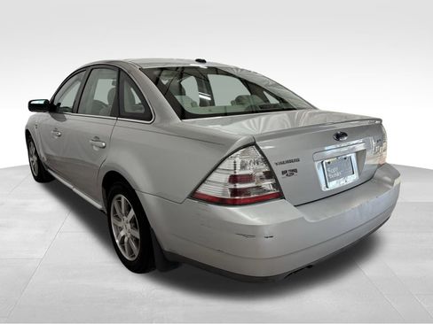 Used 2009 Ford Taurus SEL image 8
