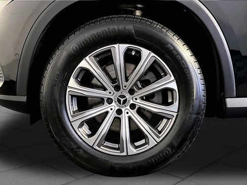 Used 2026 Mercedes-Benz GLC 300 4MATIC image 11