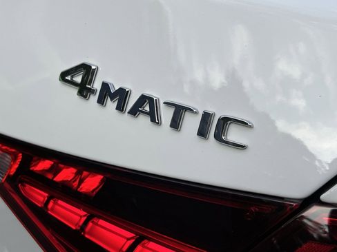 New 2025 Mercedes-Benz C 300 4MATIC Sedan image 28