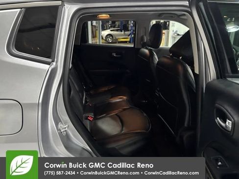 Used 2019 Jeep Compass Limited AWD/4WD image 38