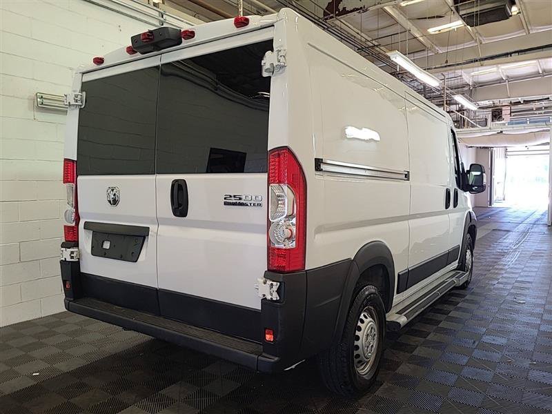 Used 2025 RAM ProMaster 2500 w/ U-Haul Equipment Group FWD image 12