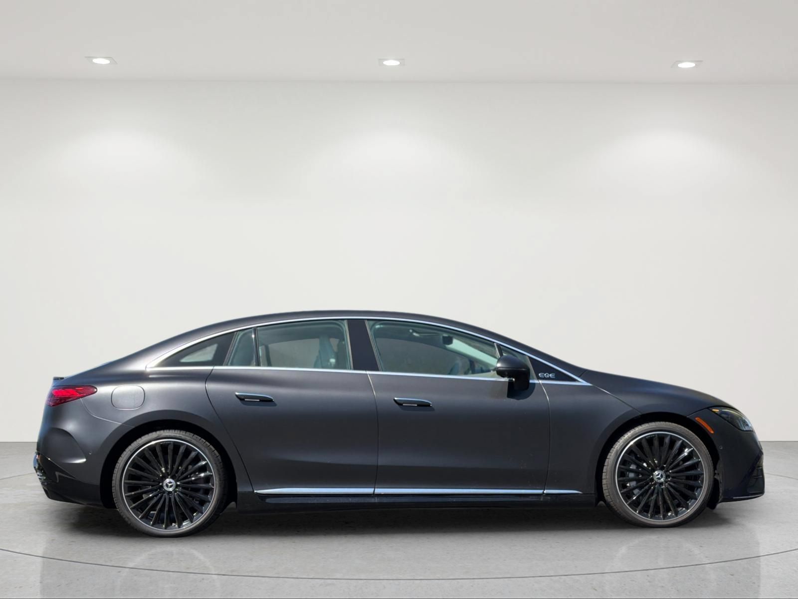 Used 2024 Mercedes-Benz EQE 350+ 4MATIC Sedan image 6