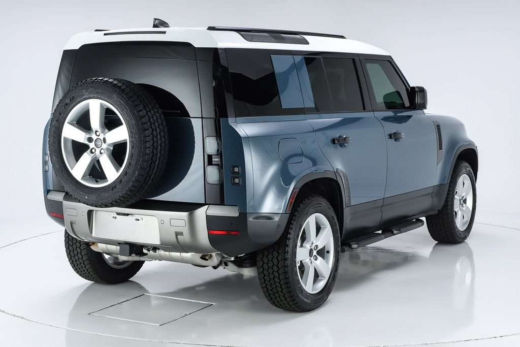 Used 2026 Land Rover Defender 110 S AWD/4WD image 47