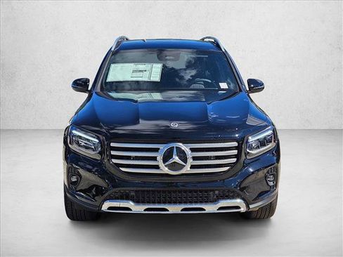 Used 2026 Mercedes-Benz GLB 250 image 6
