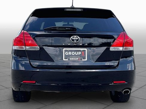 Used 2011 Toyota Venza w/ Leather Pkg FWD image 4