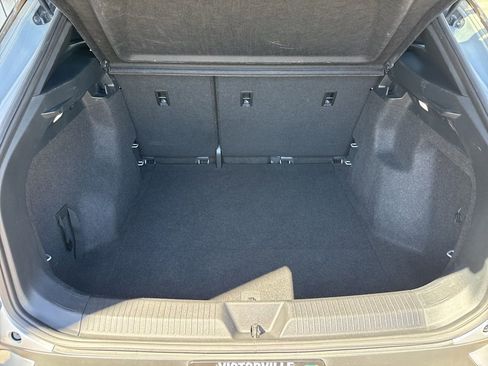 Used 2021 Volkswagen ID.4 Pro image 26