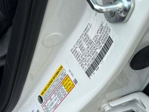 Certified 2024 Honda Civic EX-L image 19