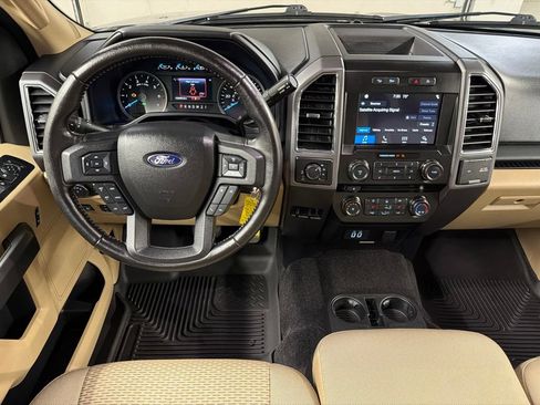 Used 2016 Ford F150 XLT w/ Equipment Group 302A Luxury AWD/4WD image 8