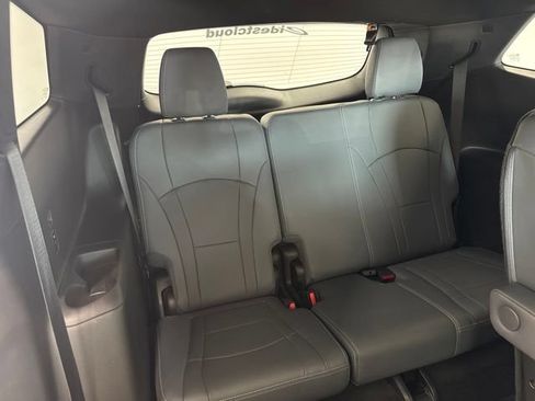Used 2023 Buick Enclave Essence w/ Experience Buick Package AWD/4WD image 33