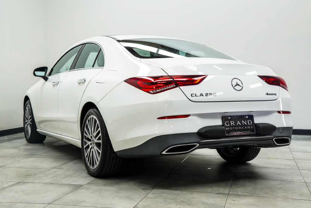 Used 2022 Mercedes-Benz CLA 250 4MATIC image 12