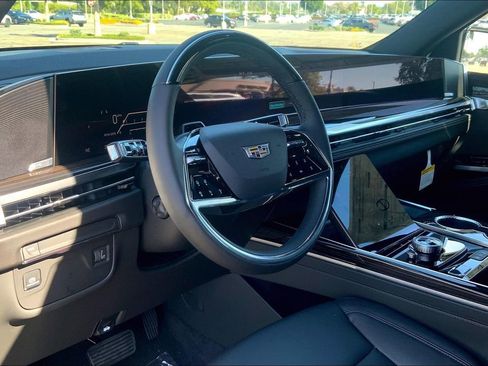 New 2026 Cadillac Escalade ESV 2WD w/ LPO, Floor Liner Package image 9