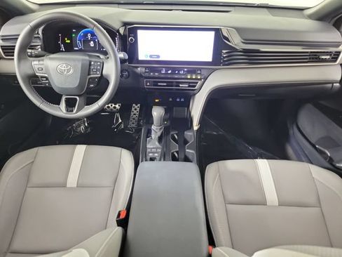 Used 2025 Toyota Camry SE w/ Multimedia Upgrade Package FWD image 16