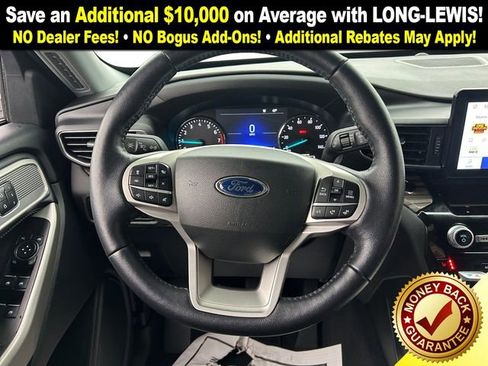 Used 2022 Ford Explorer Limited w/ Equipment Group 301A image 18