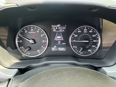 Used 2024 Subaru Crosstrek 2.5i Limited AWD/4WD image 65