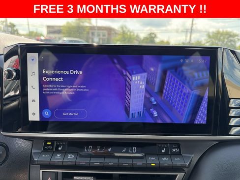Used 2025 Toyota Camry XSE AWD/4WD image 19