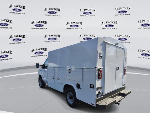 New 2026 Ford E-350 and Econoline 350 Super Duty w/ Power Equipment Group RWD image 3