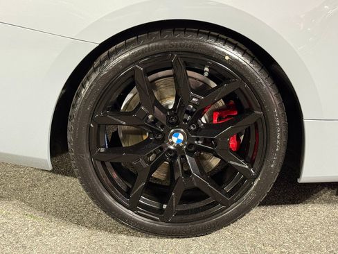 Used 2025 BMW M440i Coupe w/ Premium Package image 17