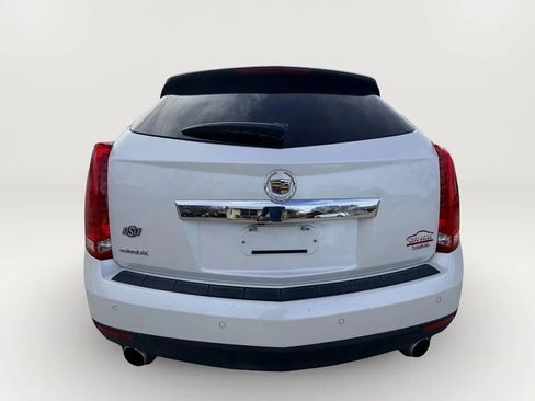 Used 2016 Cadillac SRX Luxury image 7