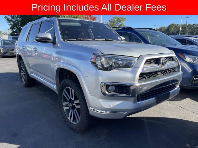 Used 2014 Toyota 4Runner Limited AWD/4WD image 12